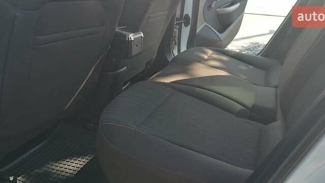 Білий Опель Астра, об'ємом двигуна 1.7 л та пробігом 275 тис. км за 7100 $, фото 14 на Automoto.ua