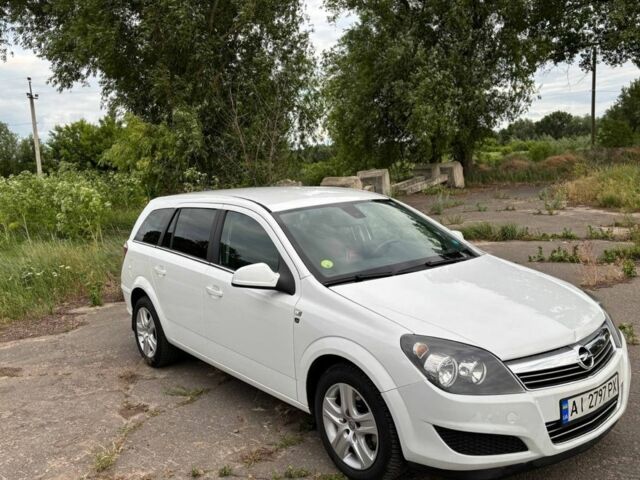 Опель Астра 2010 у Белой Церкве на Automoto.ua Білий Опель Астра, об'ємом двигуна 1.6 л та пробігом 278 тис. км за 4700 $, фото 2 на Automoto.ua
