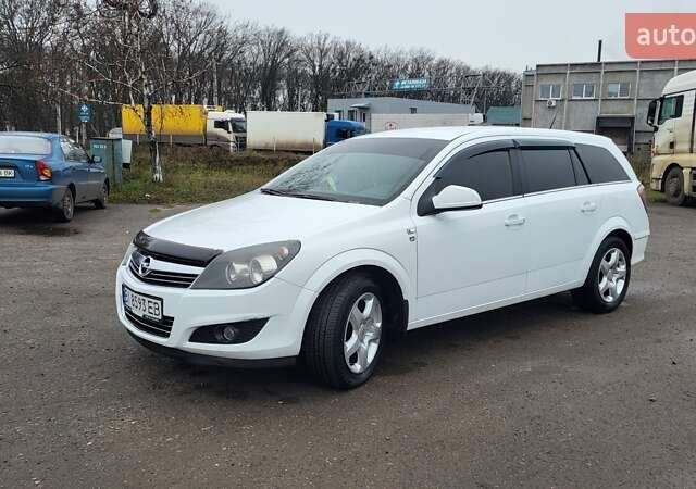 Білий Опель Астра, об'ємом двигуна 1.69 л та пробігом 280 тис. км за 5300 $, фото 26 на Automoto.ua