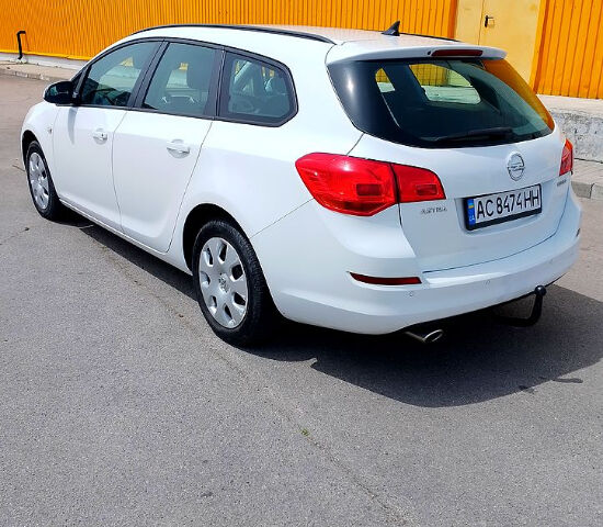 Білий Опель Астра, об'ємом двигуна 1.4 л та пробігом 222 тис. км за 6100 $, фото 5 на Automoto.ua