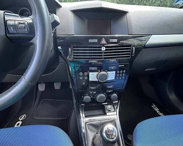 Білий Опель Астра, об'ємом двигуна 1.9 л та пробігом 241 тис. км за 5500 $, фото 13 на Automoto.ua