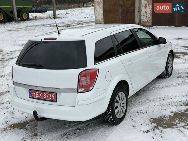 Білий Опель Астра, об'ємом двигуна 1.6 л та пробігом 198 тис. км за 5350 $, фото 32 на Automoto.ua