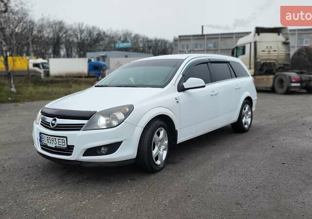 Білий Опель Астра, об'ємом двигуна 1.69 л та пробігом 280 тис. км за 5300 $, фото 1 на Automoto.ua