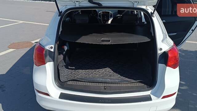 Білий Опель Астра, об'ємом двигуна 1.7 л та пробігом 275 тис. км за 7100 $, фото 5 на Automoto.ua