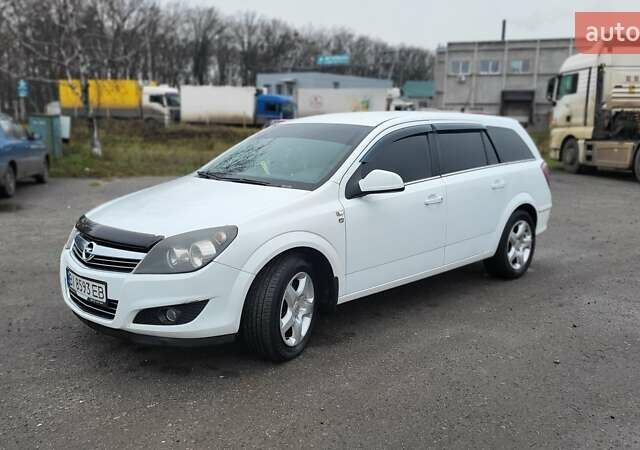 Білий Опель Астра, об'ємом двигуна 1.69 л та пробігом 280 тис. км за 5300 $, фото 23 на Automoto.ua