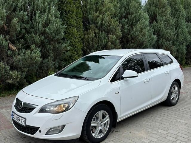 Білий Опель Астра, об'ємом двигуна 1.69 л та пробігом 235 тис. км за 7250 $, фото 1 на Automoto.ua