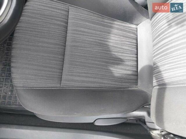 Белый Опель Астра, объемом двигателя 1.69 л и пробегом 228 тыс. км за 6999 $, фото 19 на Automoto.ua