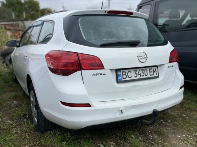 Білий Опель Астра, об'ємом двигуна 1.2 л та пробігом 310 тис. км за 3800 $, фото 3 на Automoto.ua