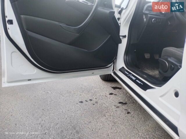 Білий Опель Астра, об'ємом двигуна 1.7 л та пробігом 232 тис. км за 6900 $, фото 11 на Automoto.ua