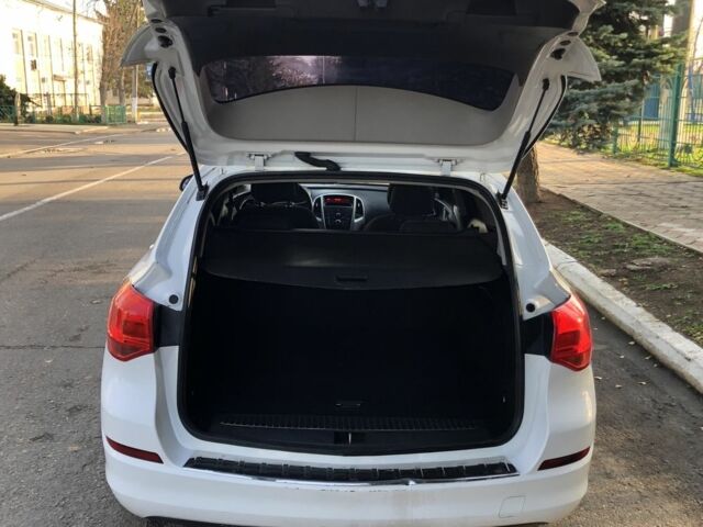 Білий Опель Астра, об'ємом двигуна 1.2 л та пробігом 299 тис. км за 7499 $, фото 5 на Automoto.ua