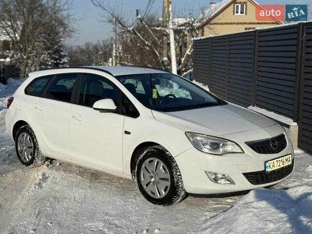 Білий Опель Астра, об'ємом двигуна 1.7 л та пробігом 322 тис. км за 5999 $, фото 1 на Automoto.ua