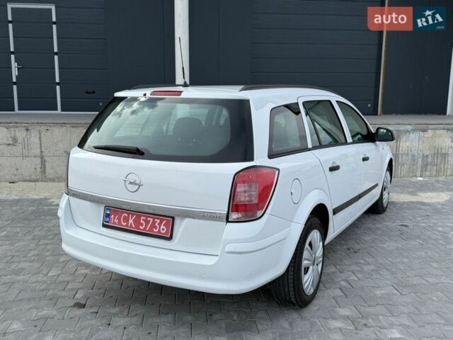 Белый Опель Астра, объемом двигателя 1.7 л и пробегом 248 тыс. км за 4550 $, фото 21 на Automoto.ua
