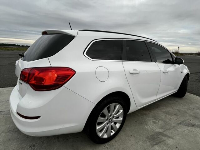 Опель Астра 2011 у Ковель на Automoto.ua Білий Опель Астра, об'ємом двигуна 1.7 л та пробігом 257 тис. км за 7299 $, фото 19 на Automoto.ua