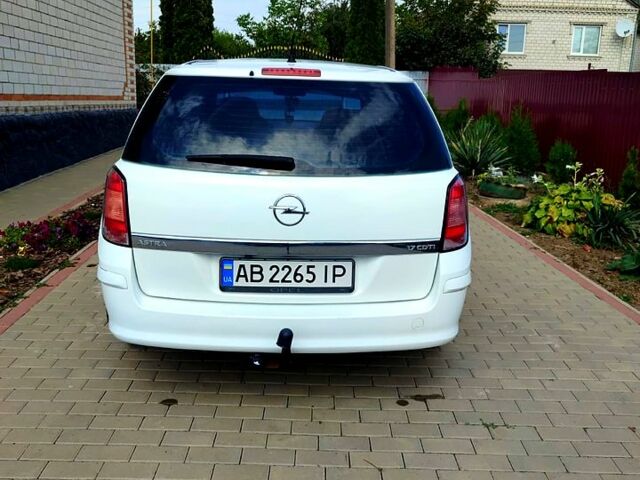 Білий Опель Астра, об'ємом двигуна 1.7 л та пробігом 279 тис. км за 5800 $, фото 1 на Automoto.ua