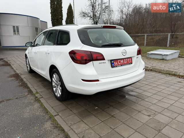 Білий Опель Астра, об'ємом двигуна 1.7 л та пробігом 237 тис. км за 7500 $, фото 3 на Automoto.ua