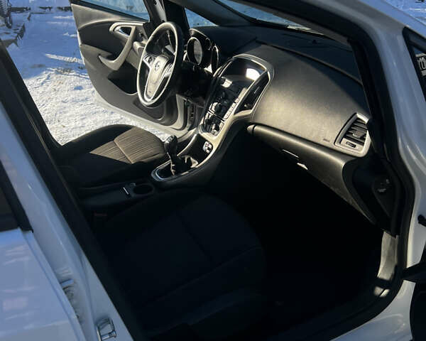 Білий Опель Астра, об'ємом двигуна 1.69 л та пробігом 266 тис. км за 5900 $, фото 13 на Automoto.ua