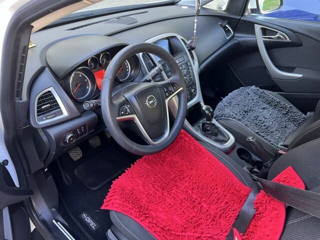 Белый Опель Астра, объемом двигателя 0 л и пробегом 269 тыс. км за 8322 $, фото 4 на Automoto.ua