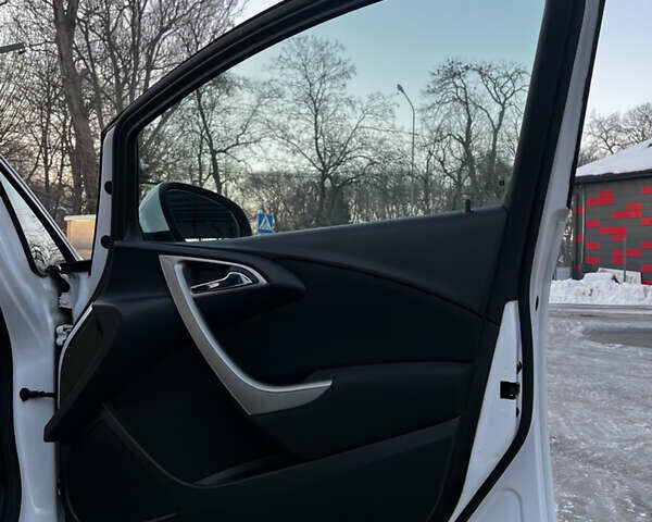 Білий Опель Астра, об'ємом двигуна 1.69 л та пробігом 266 тис. км за 5900 $, фото 20 на Automoto.ua