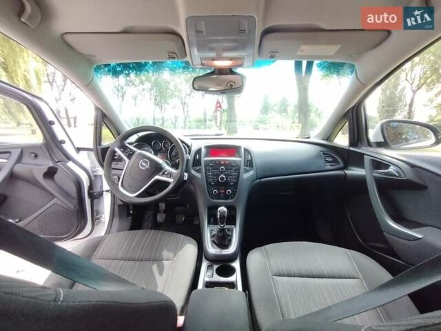 Білий Опель Астра, об'ємом двигуна 1.7 л та пробігом 290 тис. км за 5850 $, фото 7 на Automoto.ua