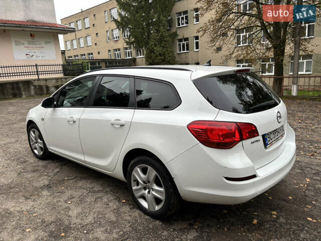 Белый Опель Астра, объемом двигателя 1.7 л и пробегом 284 тыс. км за 6800 $, фото 2 на Automoto.ua
