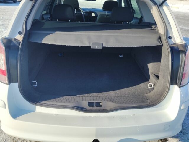 Белый Опель Астра, объемом двигателя 1.6 л и пробегом 199 тыс. км за 5250 $, фото 16 на Automoto.ua