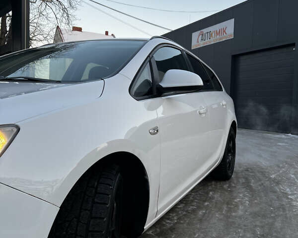 Білий Опель Астра, об'ємом двигуна 1.7 л та пробігом 266 тис. км за 5800 $, фото 11 на Automoto.ua