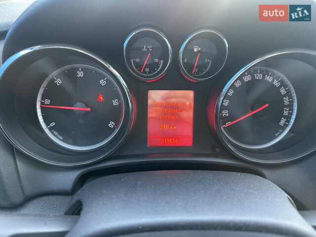 Белый Опель Астра, объемом двигателя 1.69 л и пробегом 315 тыс. км за 5600 $, фото 9 на Automoto.ua