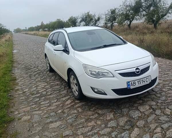 Білий Опель Астра, об'ємом двигуна 1.3 л та пробігом 213 тис. км за 7200 $, фото 5 на Automoto.ua