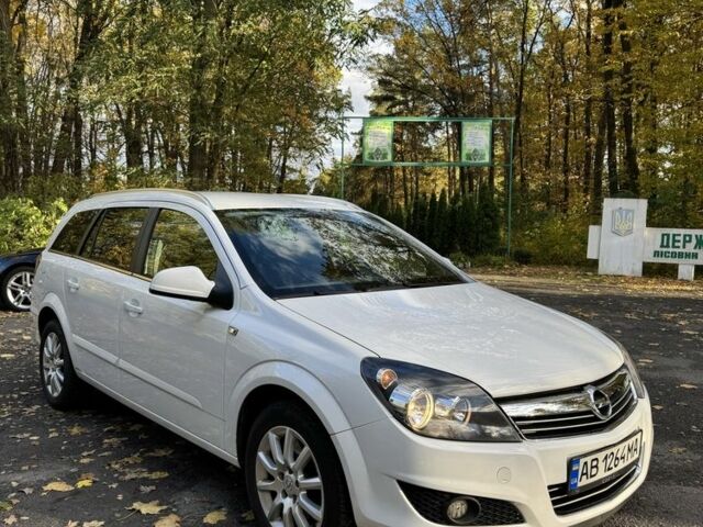 Білий Опель Астра, об'ємом двигуна 1.7 л та пробігом 214 тис. км за 5600 $, фото 1 на Automoto.ua