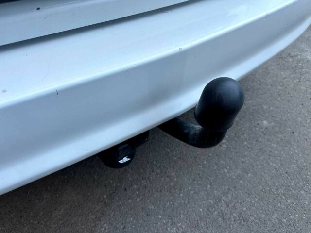 Белый Опель Астра, объемом двигателя 1.7 л и пробегом 287 тыс. км за 5350 $, фото 16 на Automoto.ua