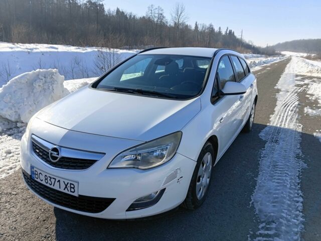 Білий Опель Астра, об'ємом двигуна 1.3 л та пробігом 370 тис. км за 5300 $, фото 2 на Automoto.ua