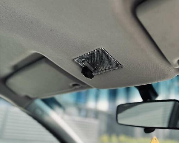 Белый Опель Астра, объемом двигателя 1.7 л и пробегом 211 тыс. км за 6200 $, фото 11 на Automoto.ua