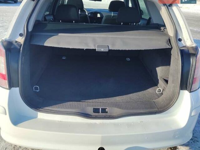 Белый Опель Астра, объемом двигателя 1.6 л и пробегом 199 тыс. км за 5350 $, фото 16 на Automoto.ua