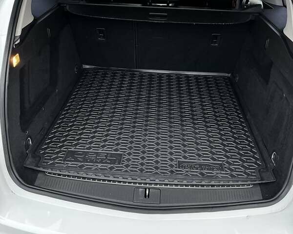 Опель Астра 2011 у Ковель на Automoto.ua Білий Опель Астра, об'ємом двигуна 1.7 л та пробігом 257 тис. км за 7299 $, фото 6 на Automoto.ua