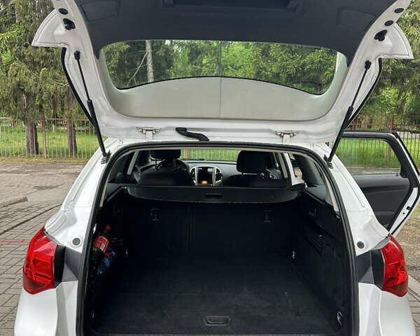 Білий Опель Астра, об'ємом двигуна 1.25 л та пробігом 296 тис. км за 6500 $, фото 12 на Automoto.ua