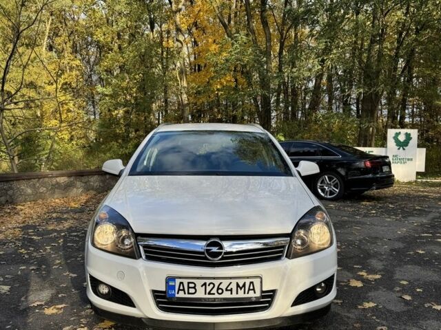 Білий Опель Астра, об'ємом двигуна 1.7 л та пробігом 214 тис. км за 5600 $, фото 6 на Automoto.ua