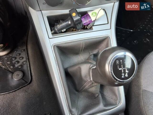 Белый Опель Астра, объемом двигателя 1.6 л и пробегом 167 тыс. км за 6999 $, фото 20 на Automoto.ua