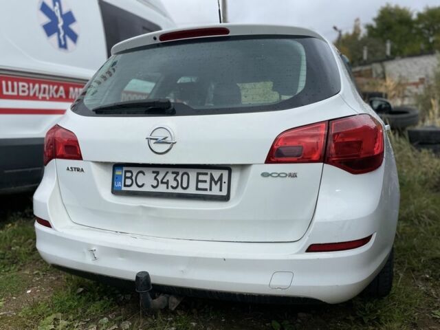 Білий Опель Астра, об'ємом двигуна 1.2 л та пробігом 310 тис. км за 3800 $, фото 1 на Automoto.ua