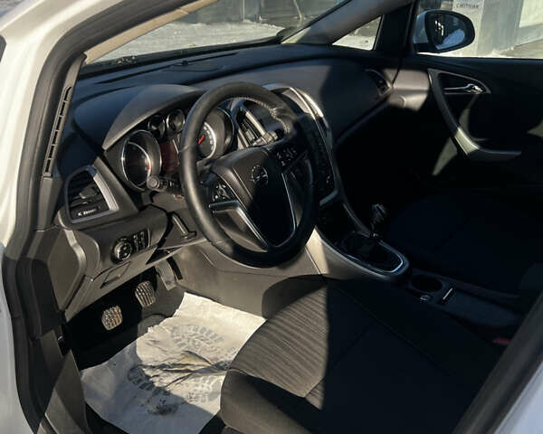 Білий Опель Астра, об'ємом двигуна 1.69 л та пробігом 266 тис. км за 5900 $, фото 12 на Automoto.ua
