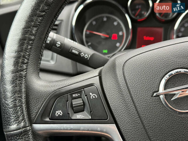 Белый Опель Астра, объемом двигателя 1.7 л и пробегом 300 тыс. км за 6999 $, фото 34 на Automoto.ua