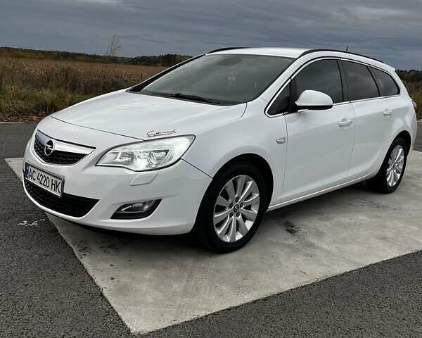 Опель Астра 2011 у Ковель на Automoto.ua Білий Опель Астра, об'ємом двигуна 1.7 л та пробігом 257 тис. км за 7299 $, фото 20 на Automoto.ua