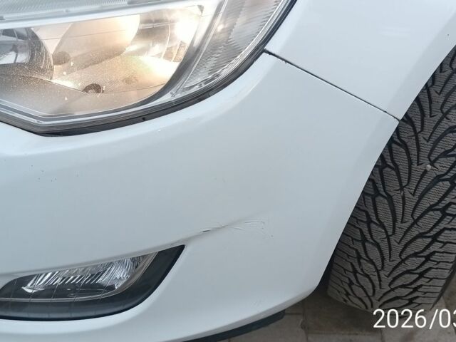 Белый Опель Астра, объемом двигателя 1.7 л и пробегом 260 тыс. км за 5800 $, фото 11 на Automoto.ua