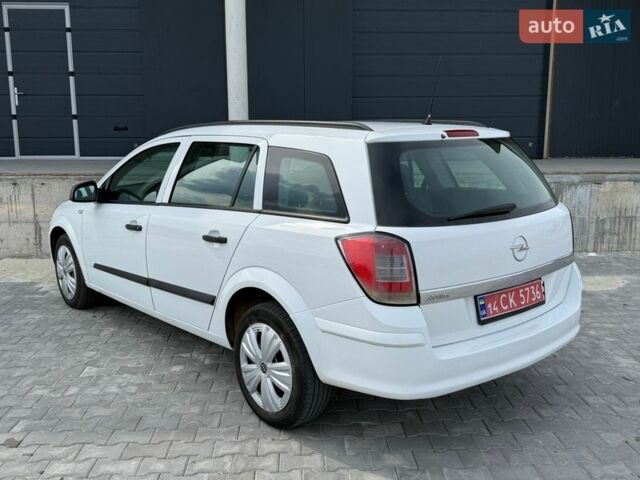 Белый Опель Астра, объемом двигателя 1.7 л и пробегом 248 тыс. км за 4550 $, фото 16 на Automoto.ua