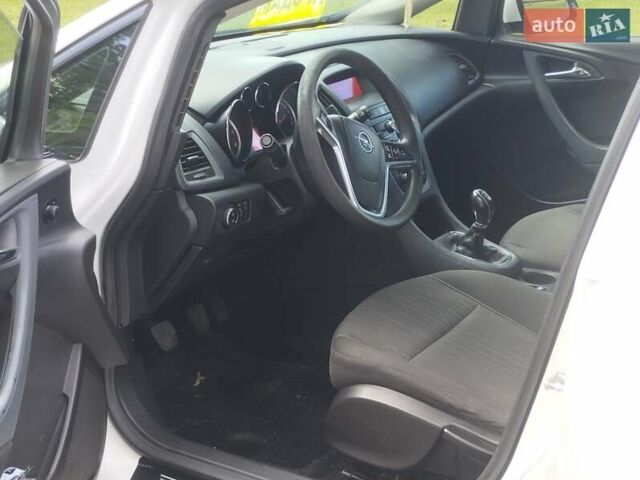 Білий Опель Астра, об'ємом двигуна 1.7 л та пробігом 290 тис. км за 5850 $, фото 1 на Automoto.ua