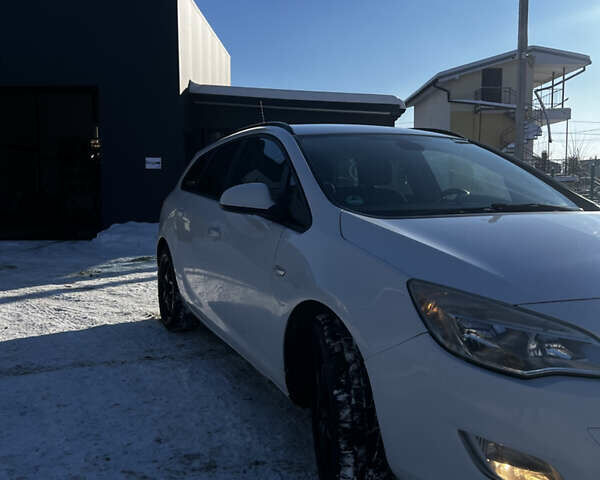 Білий Опель Астра, об'ємом двигуна 1.69 л та пробігом 266 тис. км за 5950 $, фото 5 на Automoto.ua