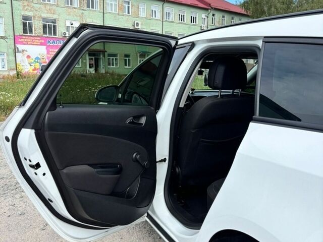 Белый Опель Астра, объемом двигателя 1.69 л и пробегом 202 тыс. км за 7900 $, фото 9 на Automoto.ua