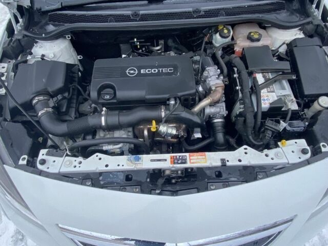 Білий Опель Астра, об'ємом двигуна 1.7 л та пробігом 243 тис. км за 6900 $, фото 6 на Automoto.ua