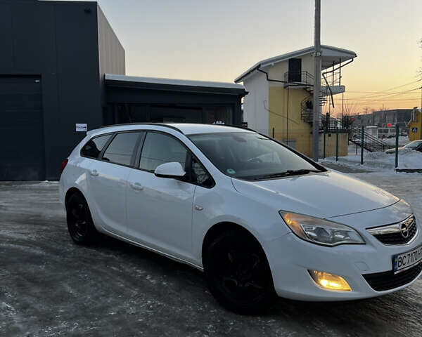 Білий Опель Астра, об'ємом двигуна 1.69 л та пробігом 266 тис. км за 5900 $, фото 7 на Automoto.ua