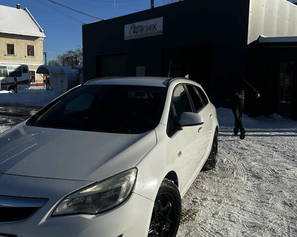 Білий Опель Астра, об'ємом двигуна 1.69 л та пробігом 266 тис. км за 5900 $, фото 2 на Automoto.ua