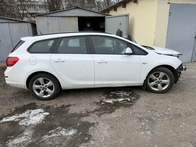 Белый Опель Астра, объемом двигателя 1.7 л и пробегом 220 тыс. км за 2999 $, фото 7 на Automoto.ua